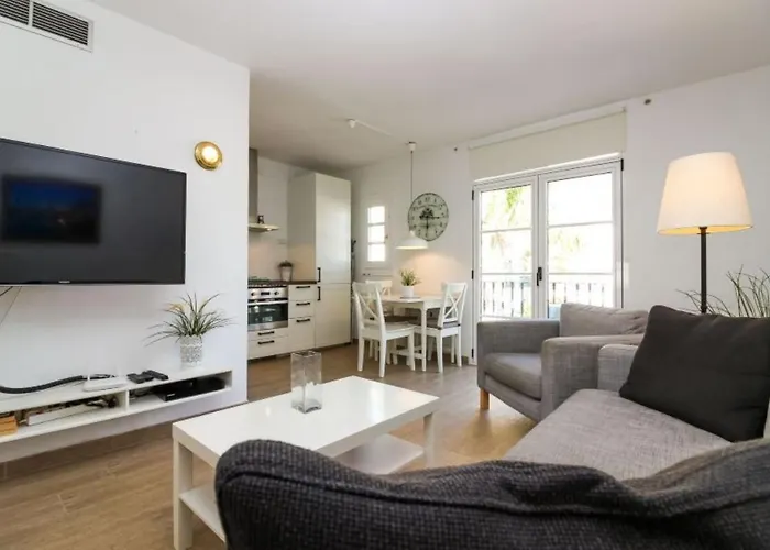 Lejlighed Harbour 374 With Private Roof Terrace In By El Sirocco *